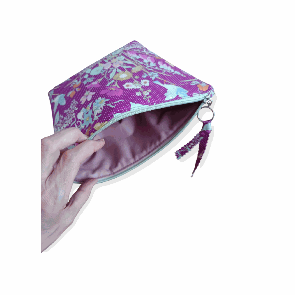 Neceser grande de viaje para mujer hecho a mano