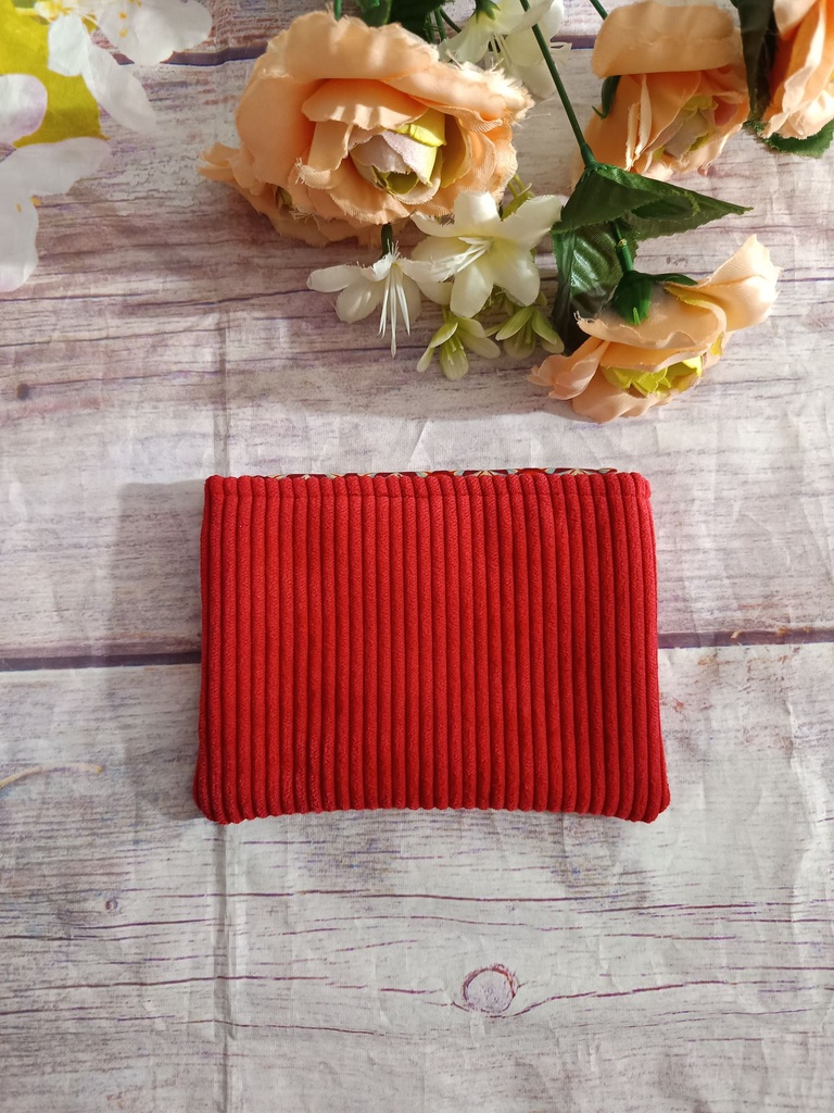 Bolsa multiusos de pana roja