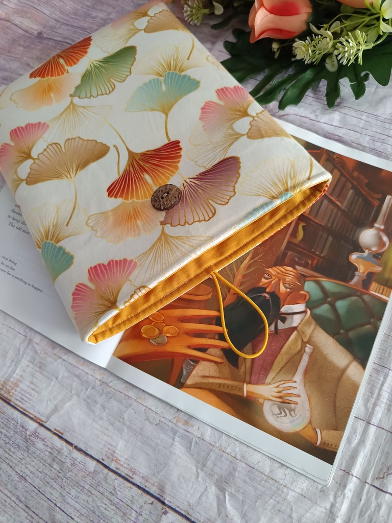 Interior de la funda para  libro Grinko acolchada