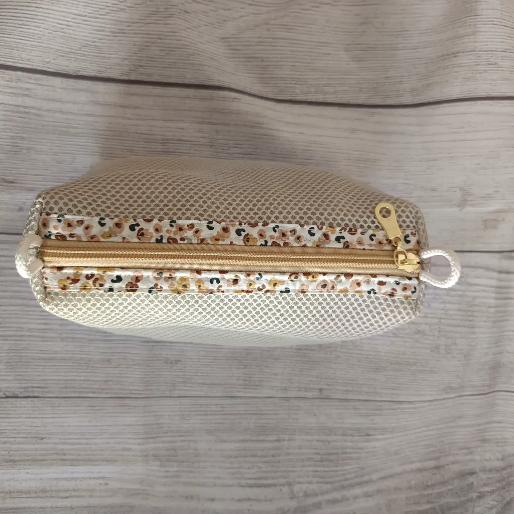 neceser grande viaje mujer de tela color ecru