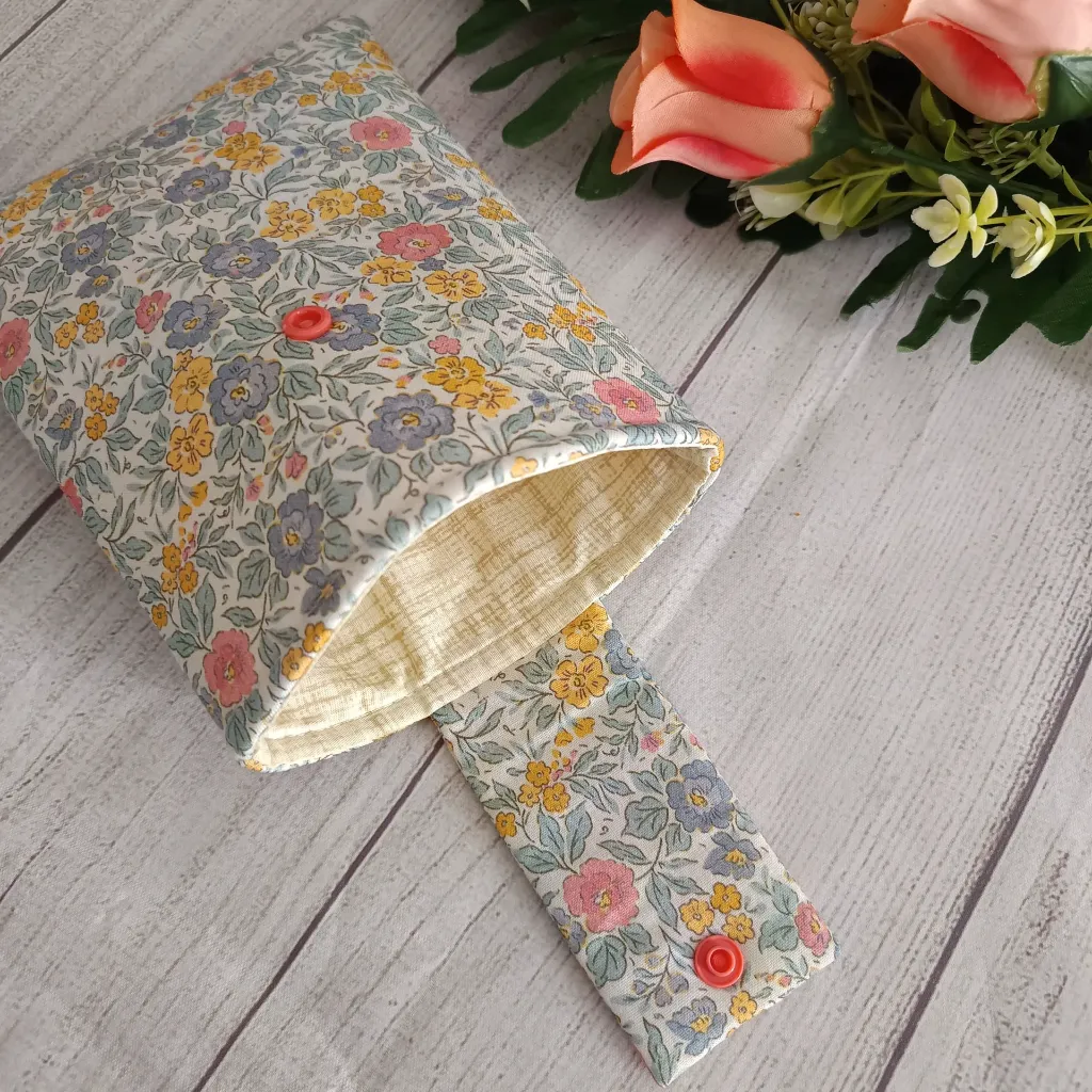 Funda Kindle de tela artesanal ligera y protectora