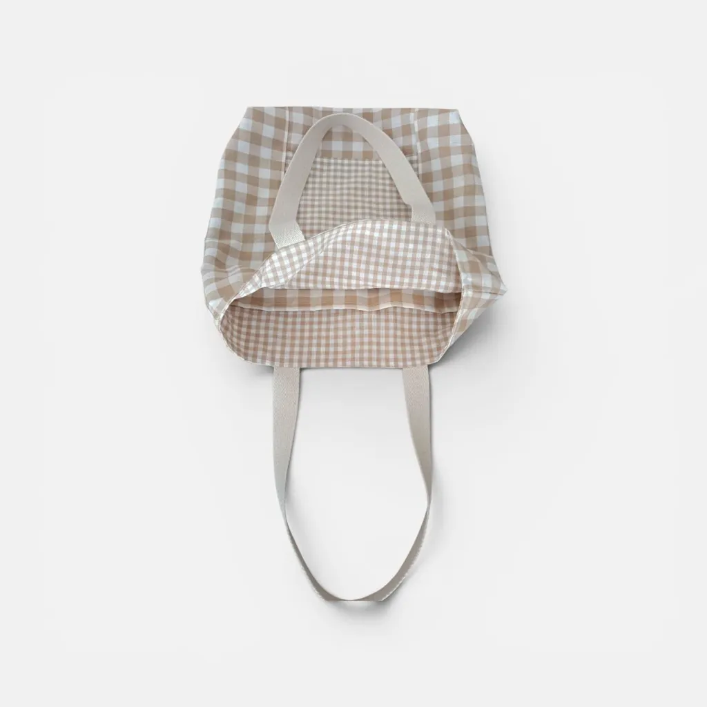 Tote bag mujer en cuadros vichy beige con forro interior.