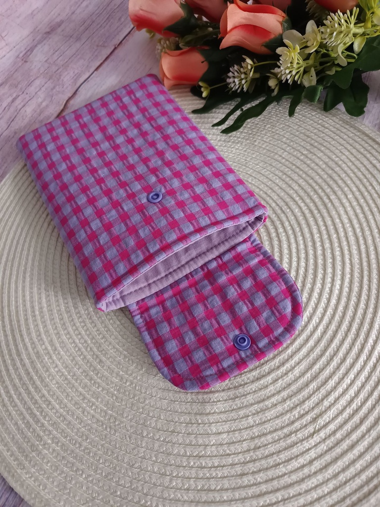 Funda de kindle acochada y hecha a mano