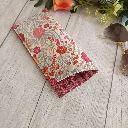 Funda de gafas de sol tela flores rosas coral
