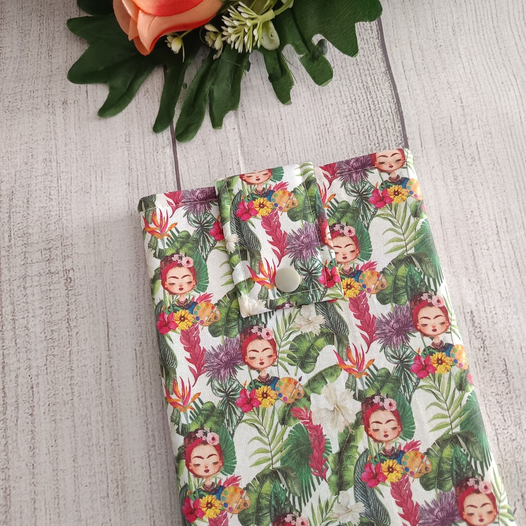funda kindle hecha a mano diseño frida kahlo