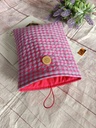 Funda de libro  hecha a mano en cuadros vichy lila