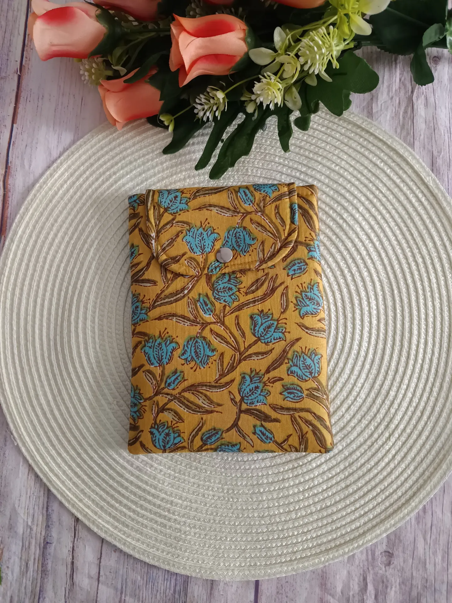 Funda de tela para Kindle – Diseño Elegante