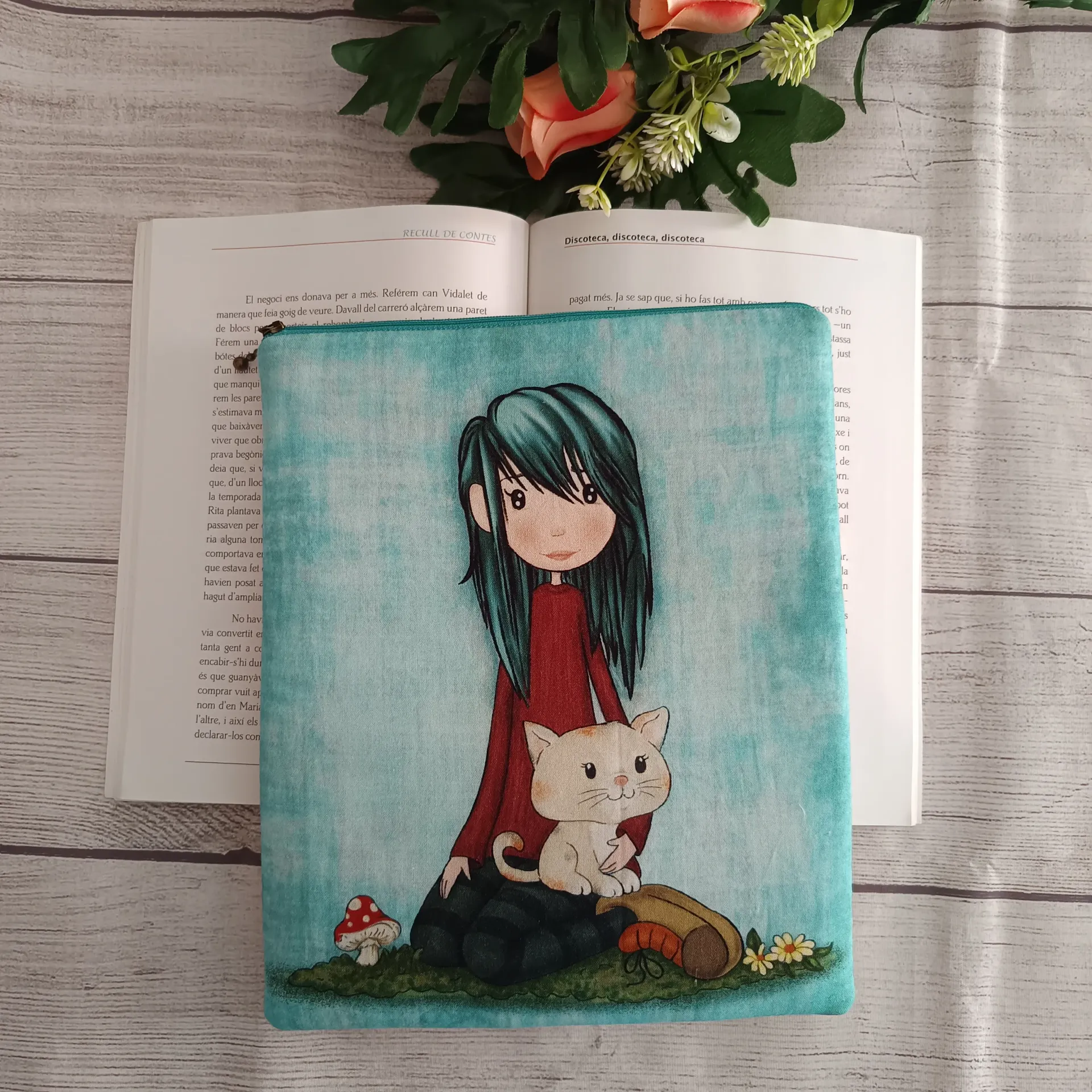 Estuche para libros con cremallera – Funda protectora con diseño ilustrado de niña y gato