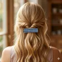 Pasador de pelo de tela hecho a mano estampado vichy blanco y negro