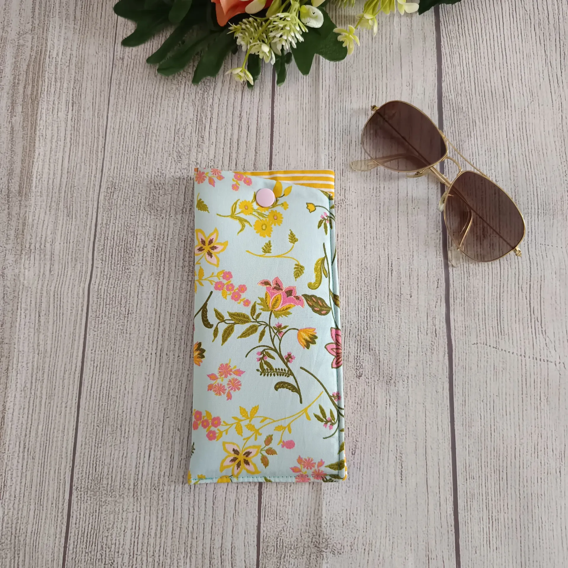Funda de Gafas de Tela Floral Hecha a Mano