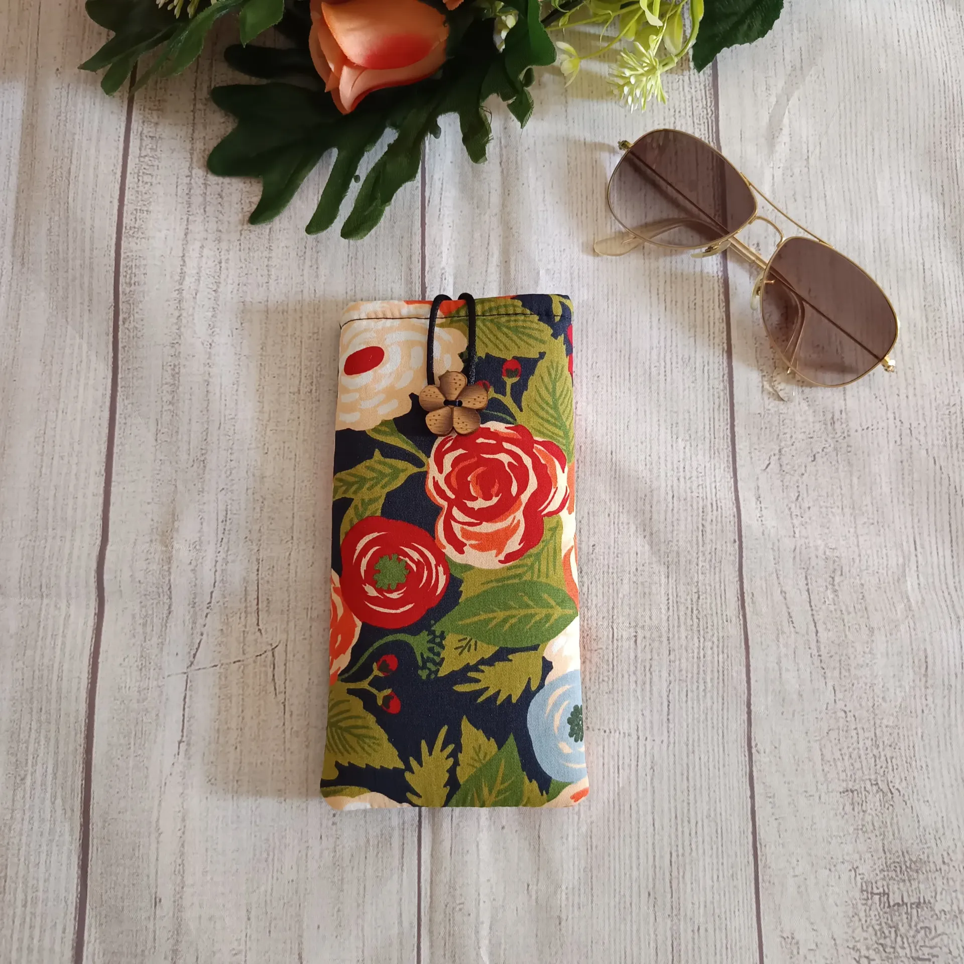 Funda de Gafas de Tela Floral Rosas Rojas