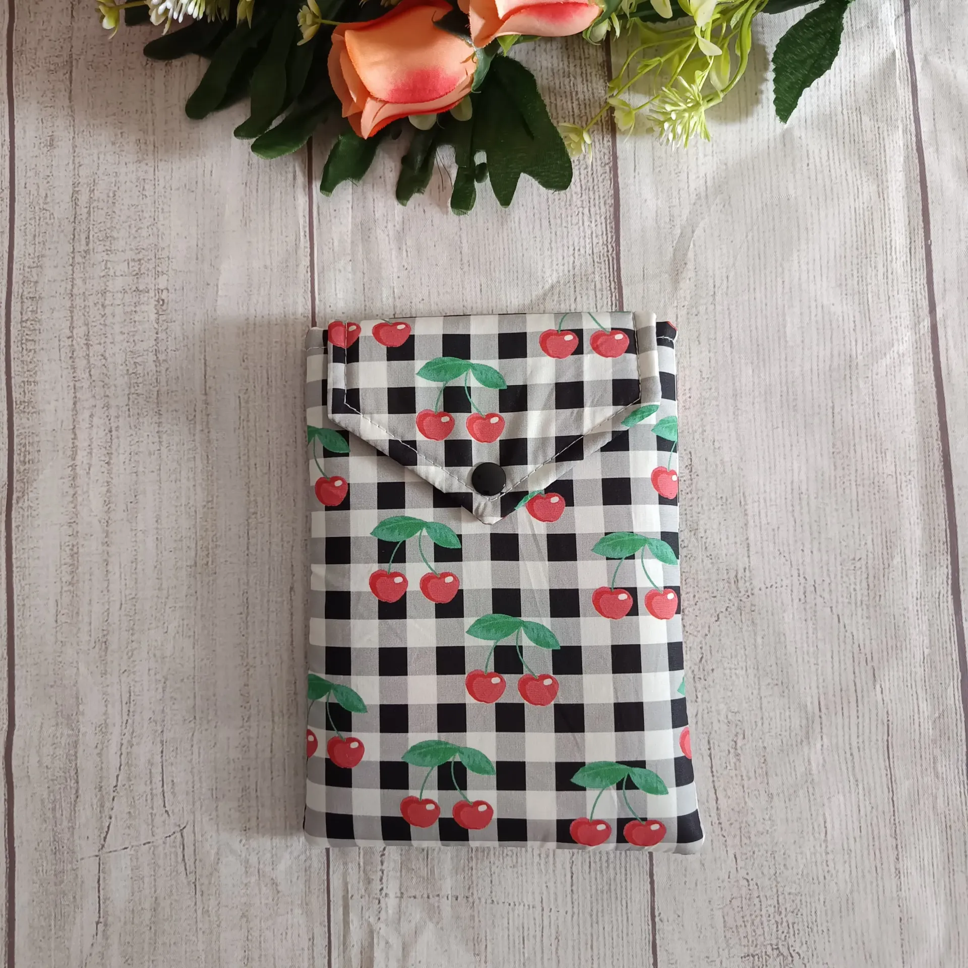 Funda Kindle Hecha a Mano de Tela | Vichy Cerezas