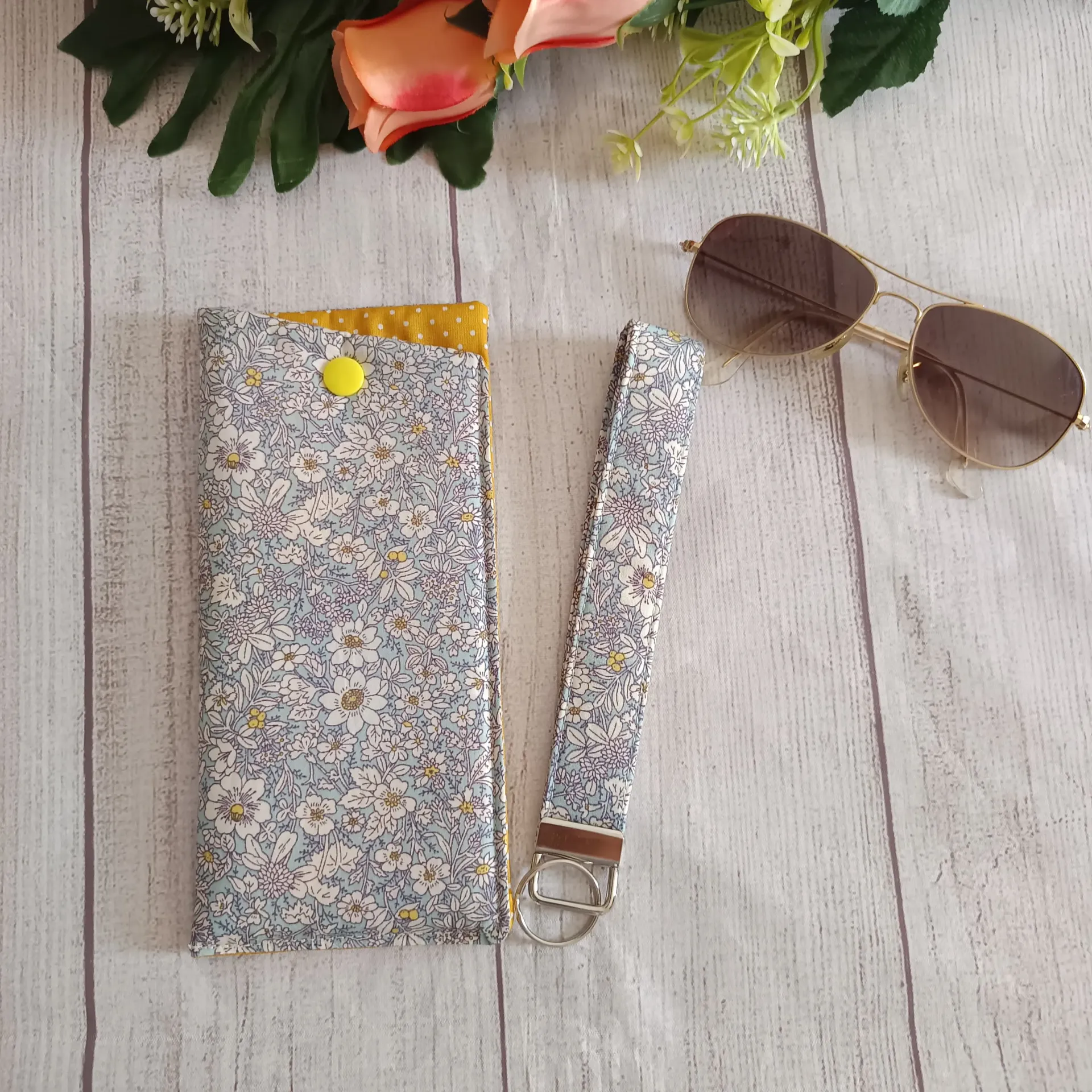 Funda de Gafas de Tela con Llavero Regalo