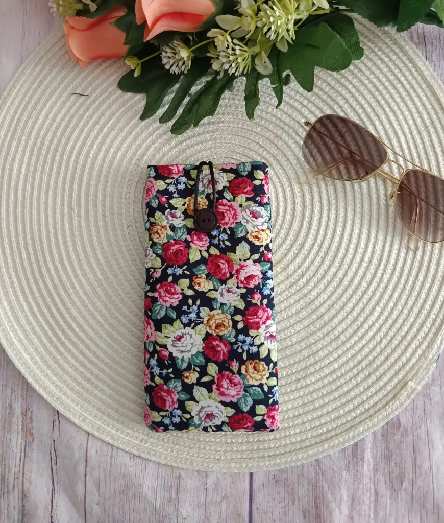 Funda Gafas Rosas |Protección y diseño artesanal