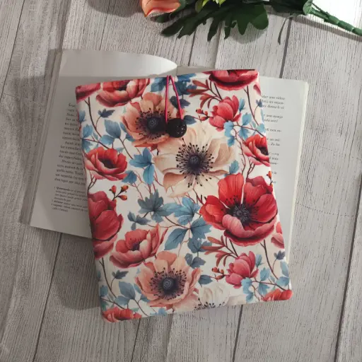 Romance Floral| Funda de libro acolchada de tela